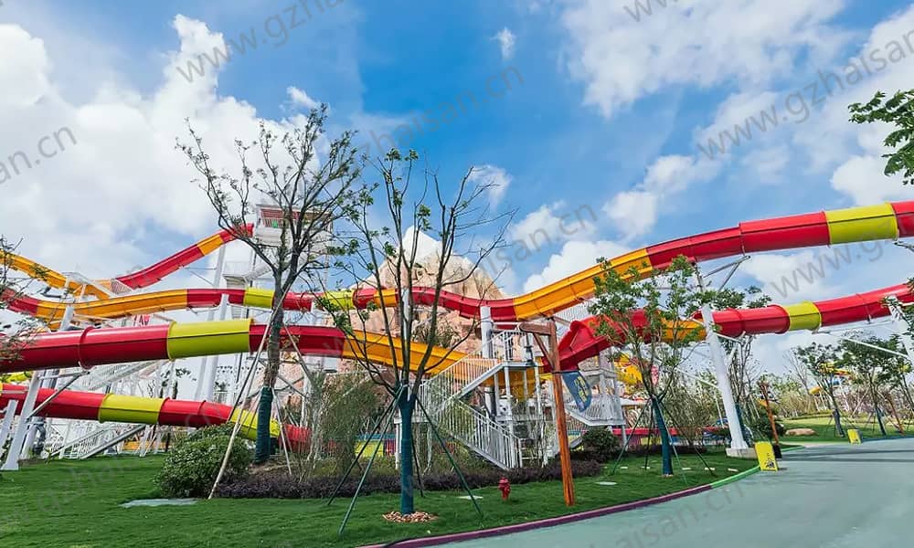 江苏盐城长乐水世界水上过山车 江苏盐城长乐水世界水上过山车