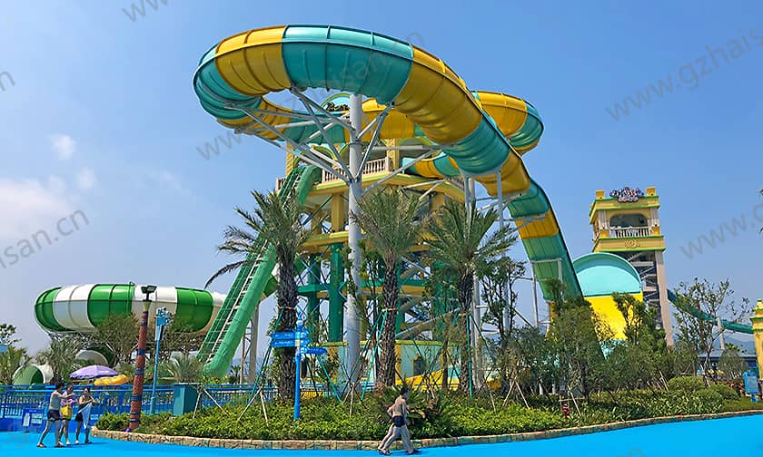 浙江宁波大目湾阿拉的海水上乐园冲天回旋&巨兽碗