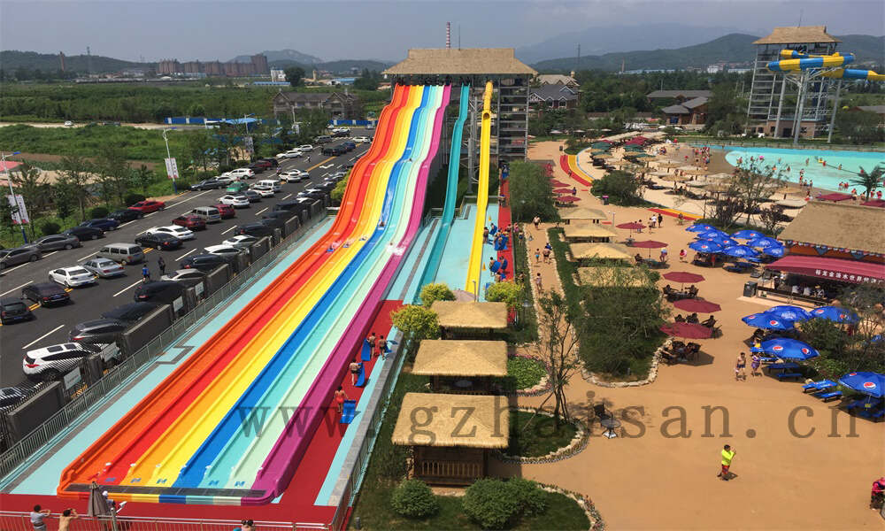 水上乐园规划中的场地选择要考虑哪些因素？