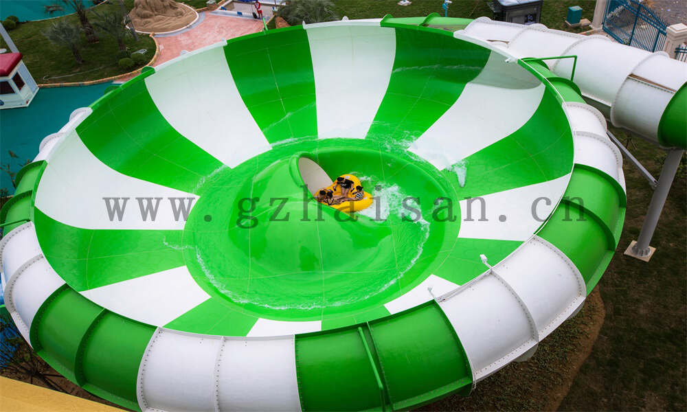 水上大型游乐设备厂家直销，打造欢乐水世界