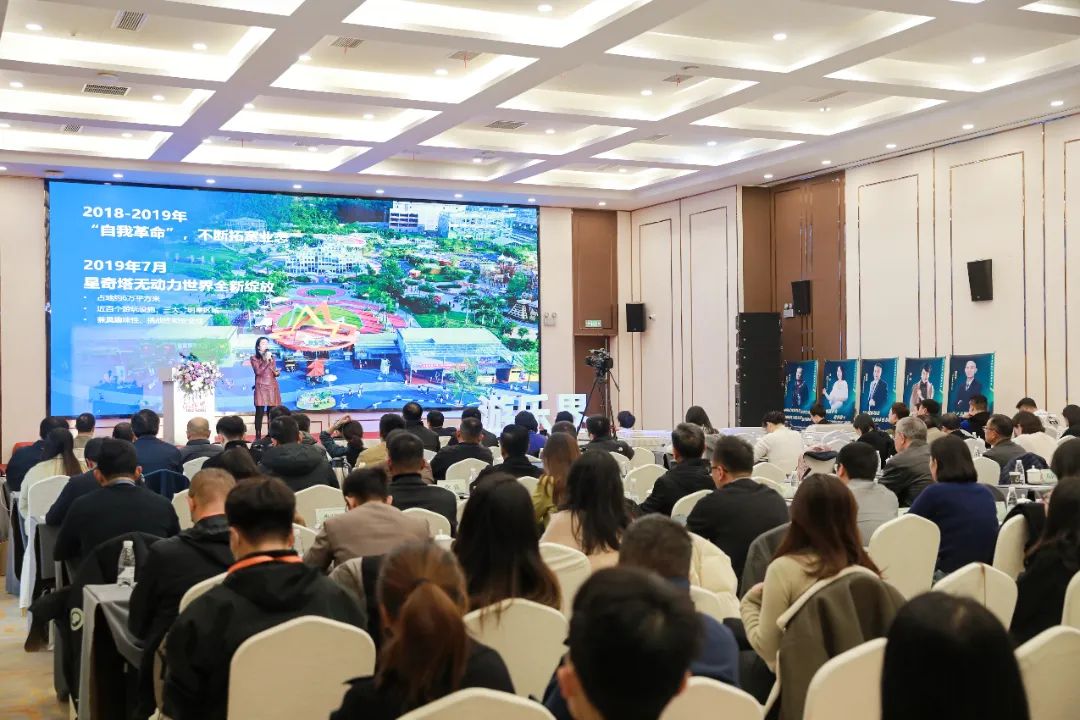 金冠荣耀，见证卓越！jinnianhui今年会游乐斩获两项重量级大奖